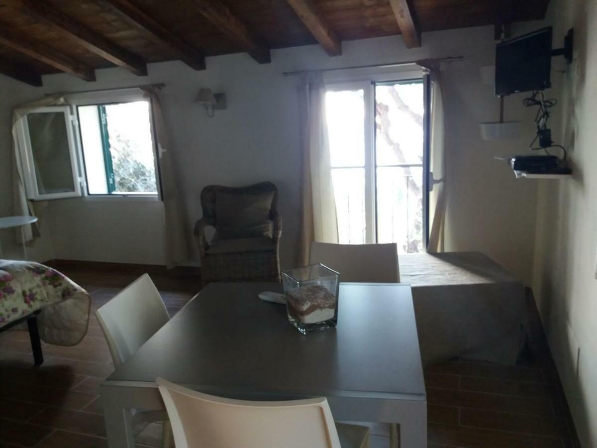 La Torretta Vila Imperia Exterior foto