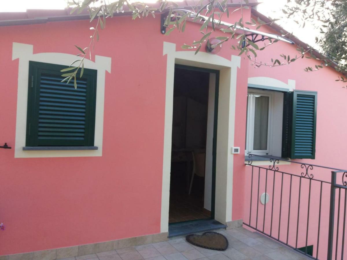La Torretta Vila Imperia Exterior foto