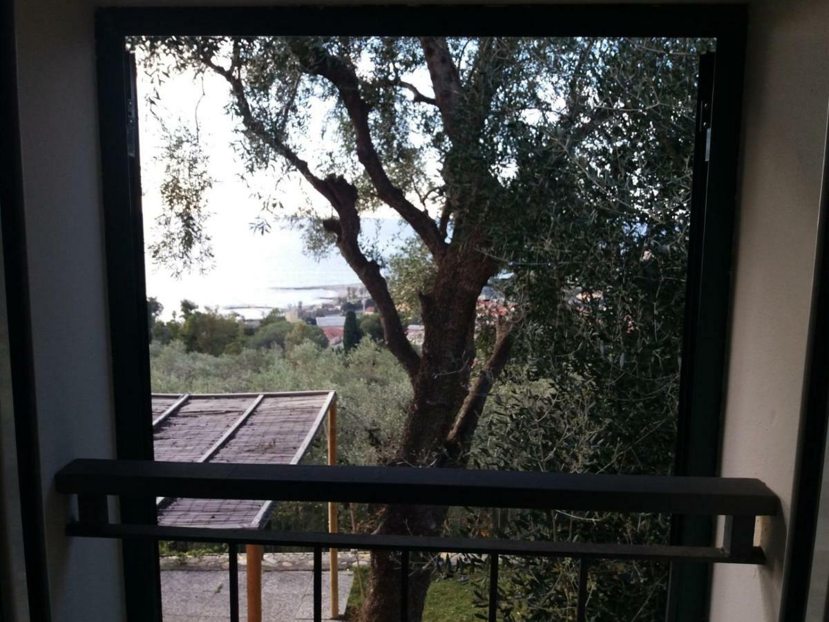 La Torretta Vila Imperia Exterior foto